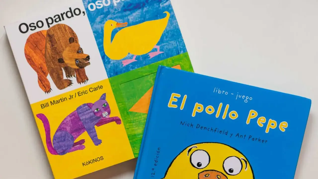 Los mejores libros para bebé de 1 año: "Oso pardo, oso pardo" con un oso y un gato morado, y "El pollo Pepe" con un pollito amarillo.